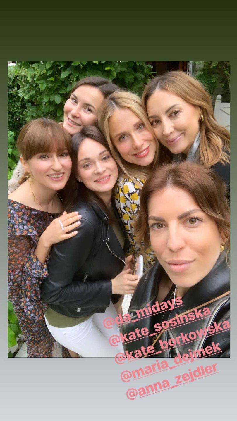 Natalia Klimas z przyjaciółkami,  baby shower