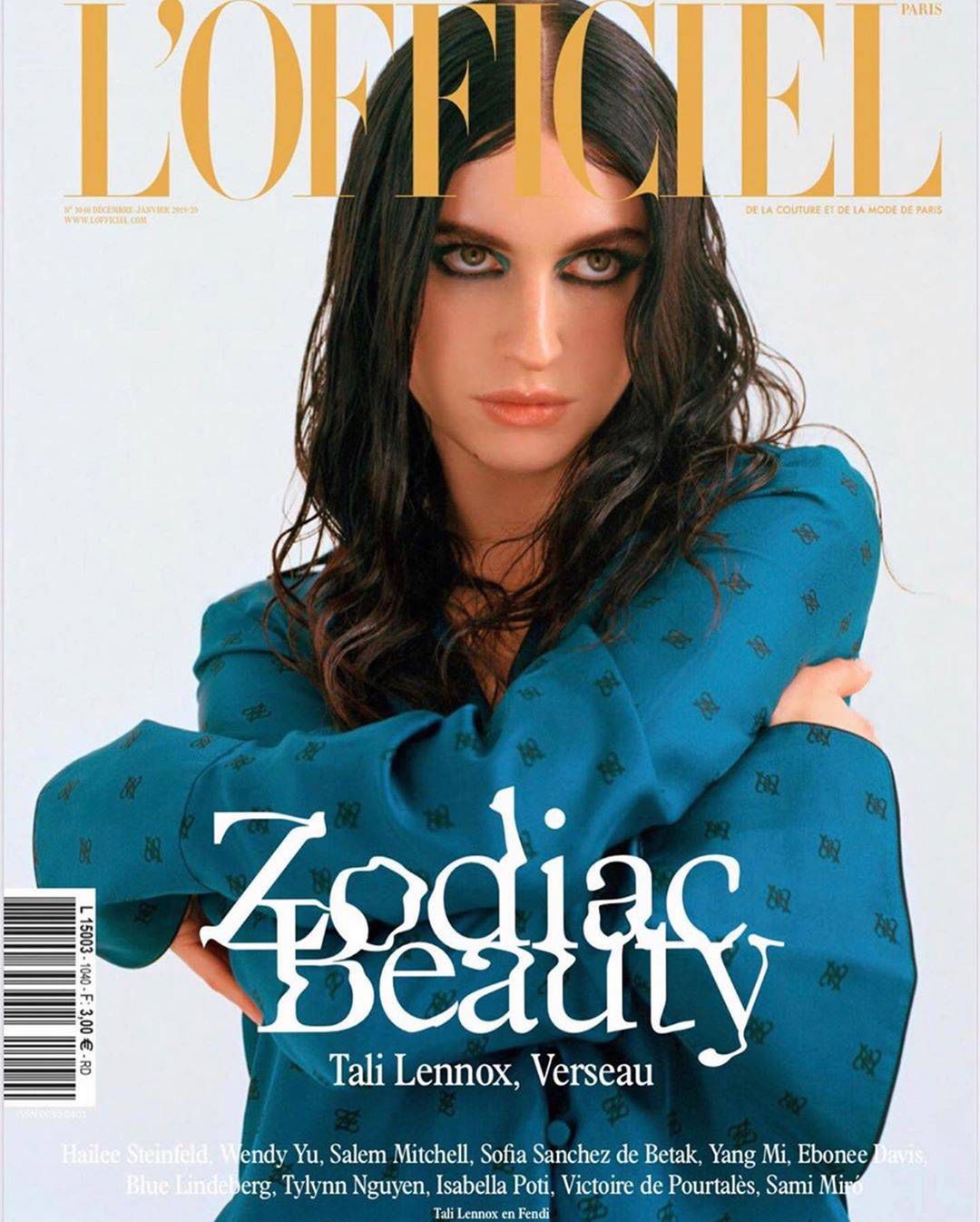 Tali Lennox na okładce L'Officiel