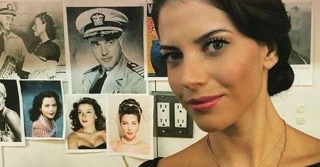 Weronika Rosati pochwaliła się zdjęciami z planu. Aktorka przechadza się u boku Nicolasa Cage'a