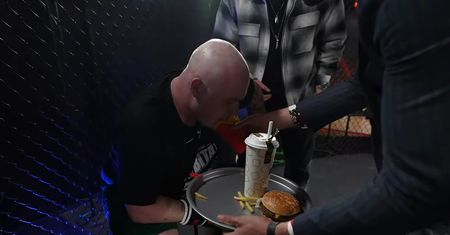 Szok. Tego we freak fightach świat jeszcze nie widział