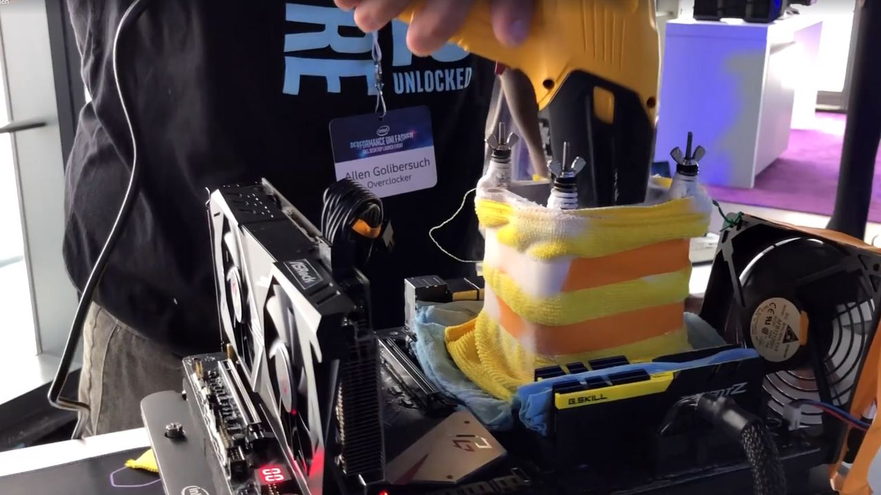 Intel Core i9-9900K podkręcony do 6,8 GHz z użyciem LN2. Zobacz nasze nagranie