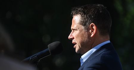 Trzaskowski przeprasza warszawiaków