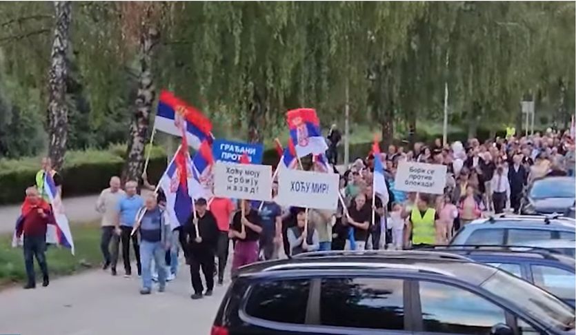 Zdjęcie: Prorządowe manifestacje w Serbii z udziałem 104 tys. osób