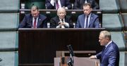Najnowszy sondaż. Rząd czy opozycja: Komu ufają Polacy?