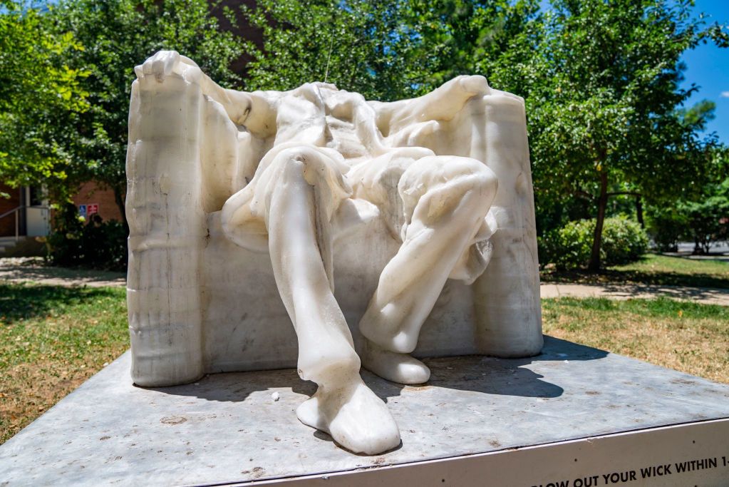 Heat wave devastating US, Lincoln monument melts in DC