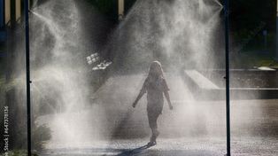 Orzeźwienie w upalne dni - kurtyny wodne i poidełka w stargardzkich parkach