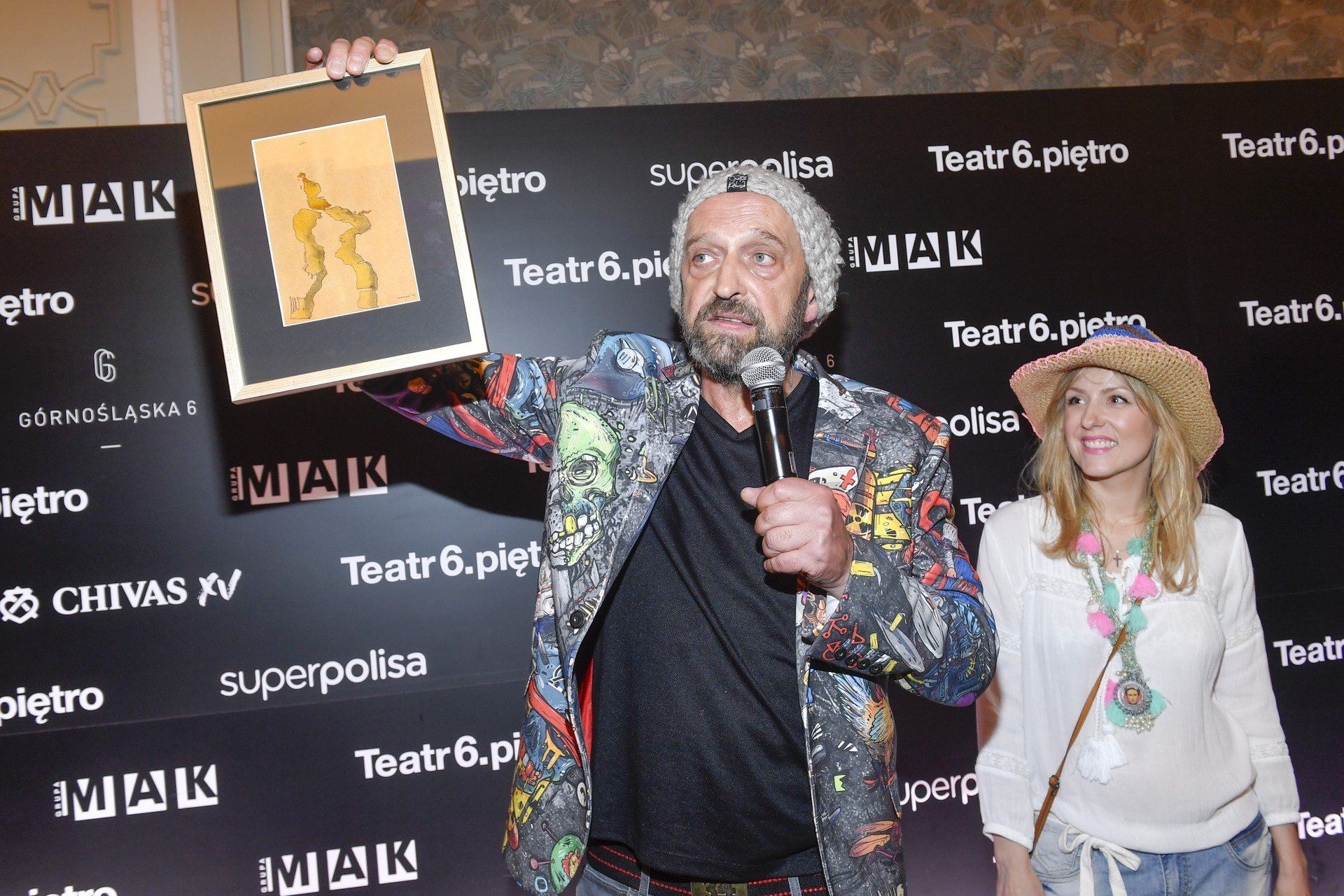 Janusz Chabior i Agata Wątróbska na wernisażu Malowanek Janusza Chabiora