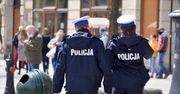 Kraków: Krew w centrum. Mężczyzna z raną przewieziony do szpitala