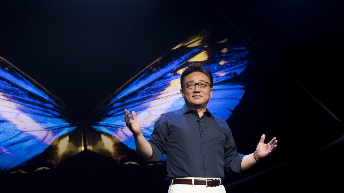 Prezes Samsunga podczas konferencji dla deweloperów, fot. materiały prasowe Samsung