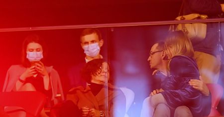 Białoruś. Koncert na PGE Narodowym. Mateusz Morawiecki: Chcemy być razem z Białorusinami w ich drodze