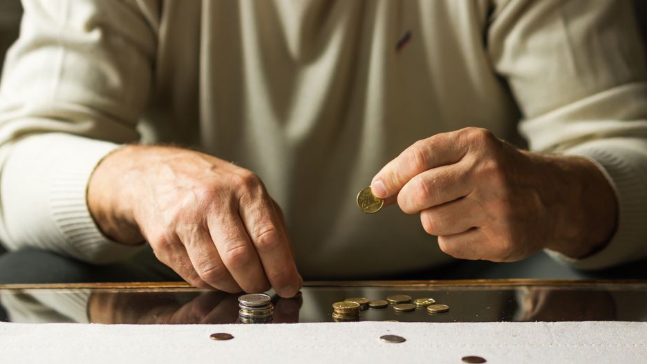 Ile wynosi emerytura osoby, która przepracowała dzień? - zdjęcie pogladowe