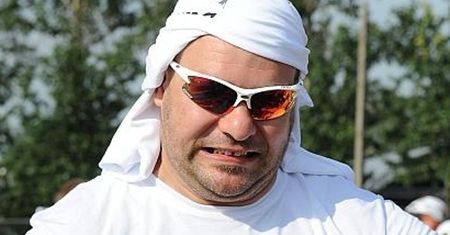 Dramat Karolaka! Nie może randkować, bo został sam z dziećmi...
