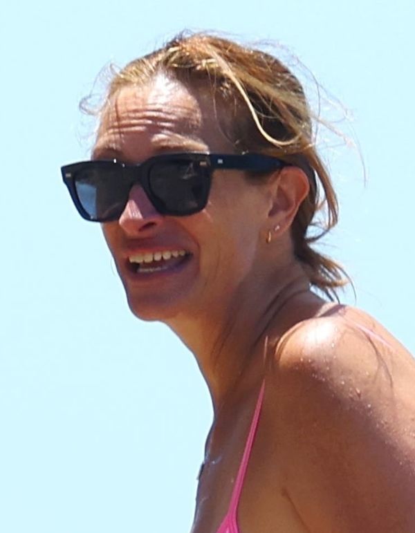 Julia Roberts "plażinguje" z rodzina w Sydney
