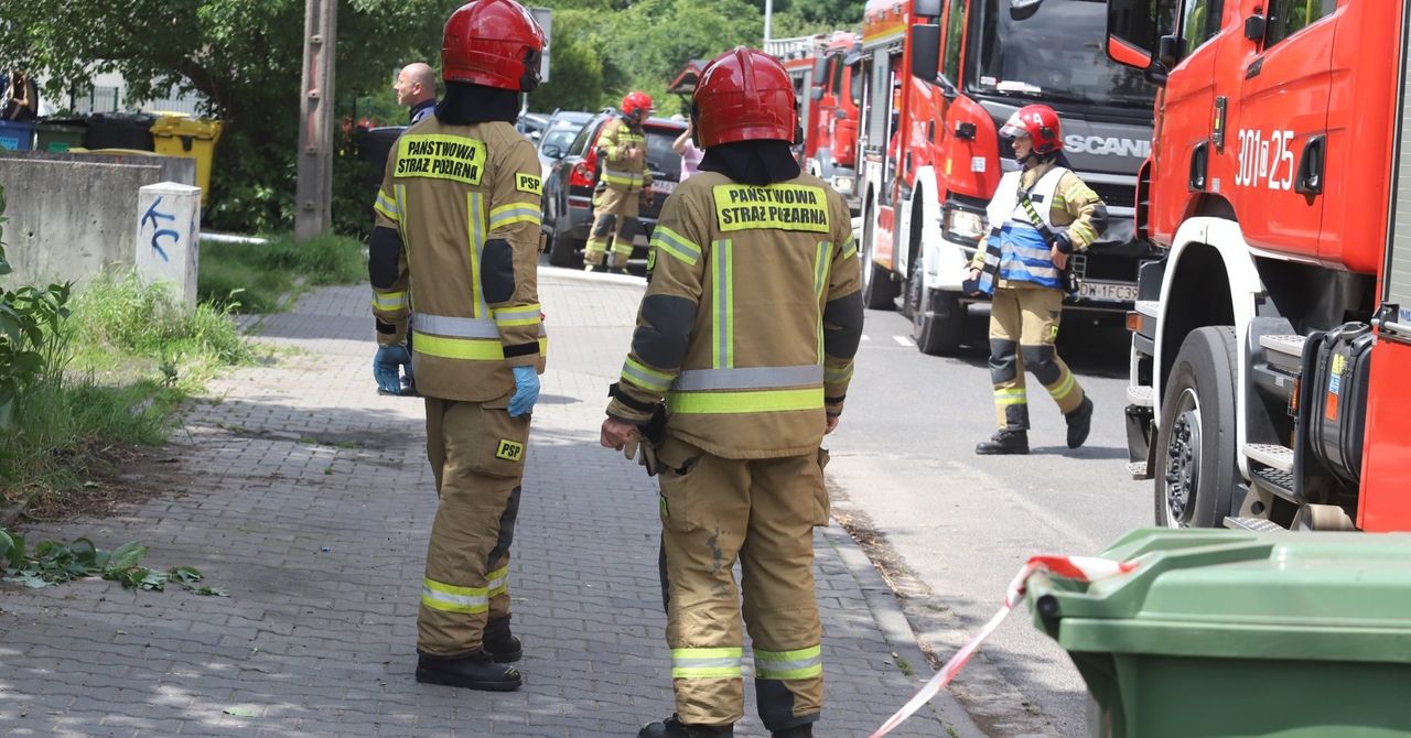 Warszawa: Koparka uszkodziła rurę z gazem. 80 osób ewakuowanych