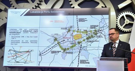 Roszady wokół CPK. Spółka ma wchłonąć państwowego giganta. Wiceminister: to jak fuzja Orlenu z Lotosem