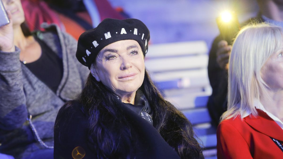 Ewa Krawczyk chce napisać książkę o mężu