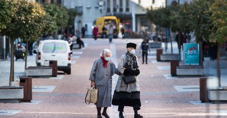 Godziny dla seniorów. Ważne zmiany w funkcjonowaniu sklepów