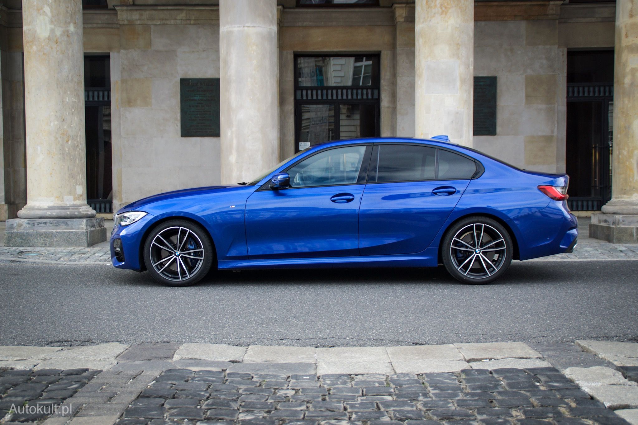 BMW 330i (G20)