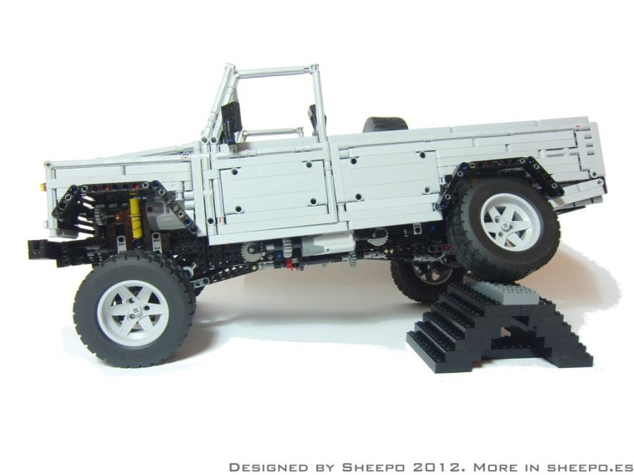 Idealna zabawka dla fanów marki Land Rover i klocków LEGO [wideo] 5