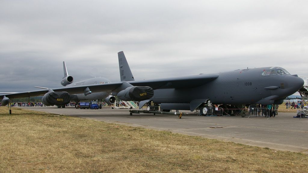 Bombowce B-52 są wykorzystywane do odpalania poc. manewrujących