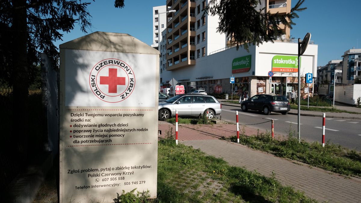 Miasta przygotowują się do zbiórki zużytych tekstyliów od stycznia 