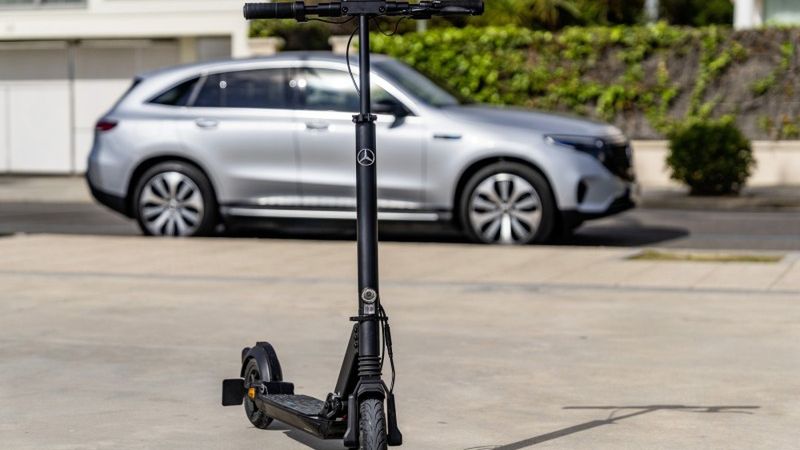 Mercedes przewidział żywotność swojej hulajnogi na ok. 5000 km