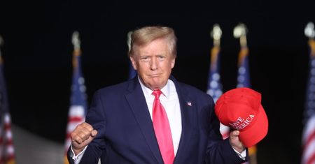 Meta uruchomiła chatbota. Ten twierdzi, że Donald Trump jest prezydentem USA