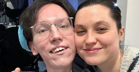 Pojawiły się zarzuty, że Agata z Life on Wheelz była z Wojtkiem Sawickim dla sławy. Tak się tłumaczyła w wywiadach