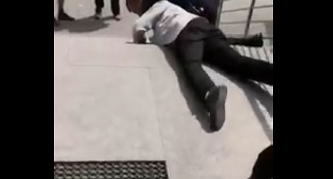 Polskie Radio Kielce: wpis pochwalający dźgnięcie policjanta nożem zamieszczono z profilu podszywającego się pod nas