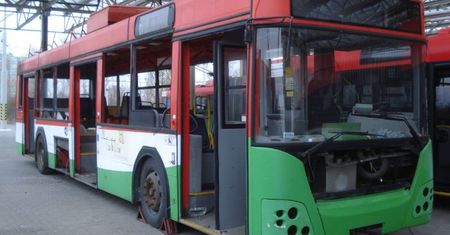 MPK Lublin sprzedaje stary trolejbus. Jest w tak złym stanie, że może trafić tylko na złom