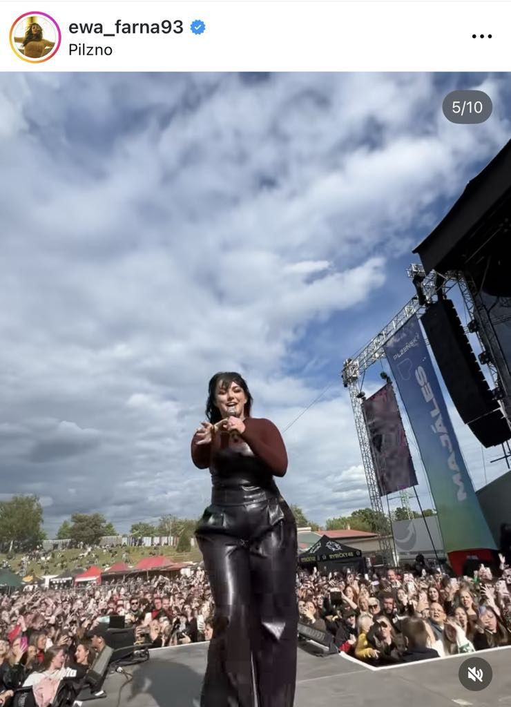 Ewa Farna w skórzanej stylizacji 