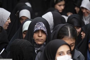 Austria zakazuje muzułmańskich chust u dzieci. "Symbol ucisku"