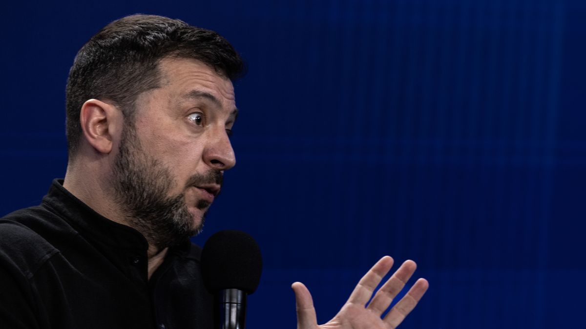 KYIV, UKRAINE - FEBRUARY 23: Ukraine President Volodymyr Zelensky speaks during a press conference on February 23, 2025 in Kyiv, Ukraine. The 24th February marks the third anniversary of Russia's invasion of Ukraine. In recent days President Donald Trump has engaged President Putin in negotiations to end the war, however, Ukraine and Europe have been left out of the discussions so far. (Photo by Paula Bronstein/Getty Images)