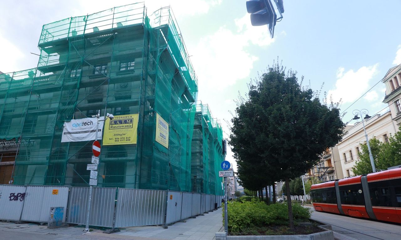 Katowice: Pałac Kota zmienia oblicze. W środku kluby i restauracje