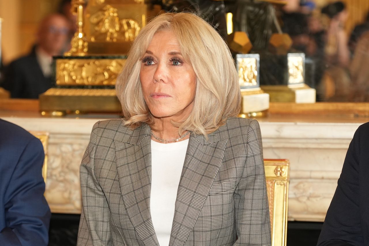 Wpadka Brigitte Macron. Francuskie feministki oburzone