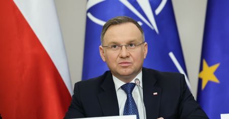 Prezydent atakuje rząd ws. TVP. Jest mocna riposta