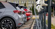 O elektrykach wiemy mało albo nic. Polacy muszą "nauczyć się" aut na nowo