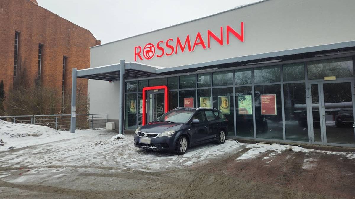 Drogeria Rossmann przy al. Warszawskiej 25 w Lublinie