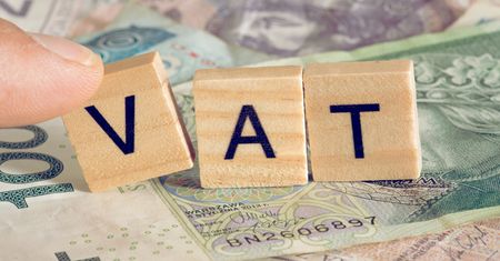 Podatek VAT dla początkujących – czy naprawdę muszę go płacić?