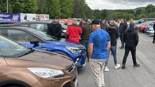 Samochody na giełdzie w Miedzianej Górze. Używane suvy, limuzyny, miejskie auta. Zobacz ceny i zdjęcia