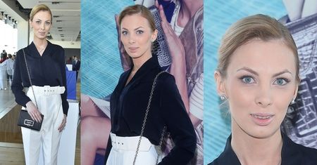 "Charlize Mystery" reklamuje torebki... W co ona się ubrała?
