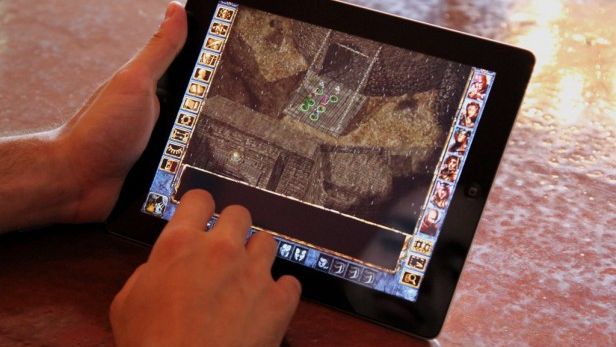 Nowe informacje na temat premiery Baldur's Gate: Enhanced Edition 1