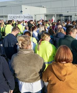 Od 6 nad ranem strajkują w fabryce Chrzanowie. Pojadą też do Francji