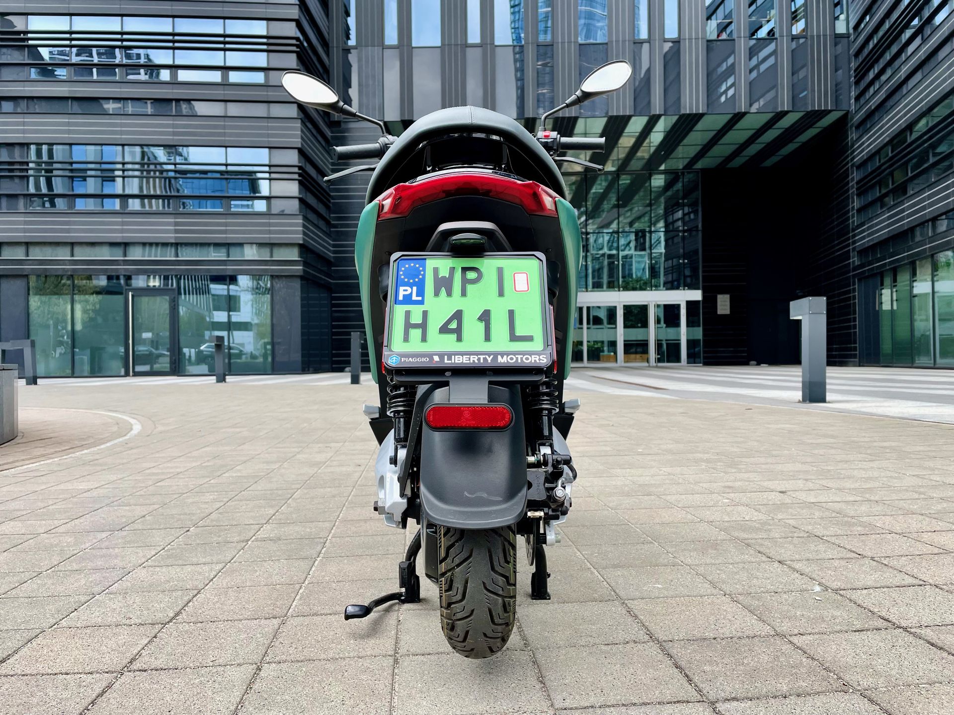 Piaggio 1 Active