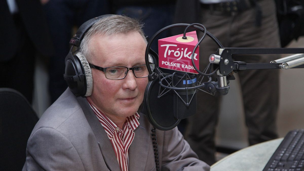 Przez najbliższe tygodnie słuchacze Trójki będą musieli obejść się bez audycji prowadzonych przez Piotra Barona 