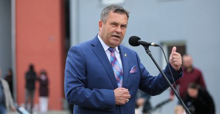Burmistrz, droga, działki i Polski Ład