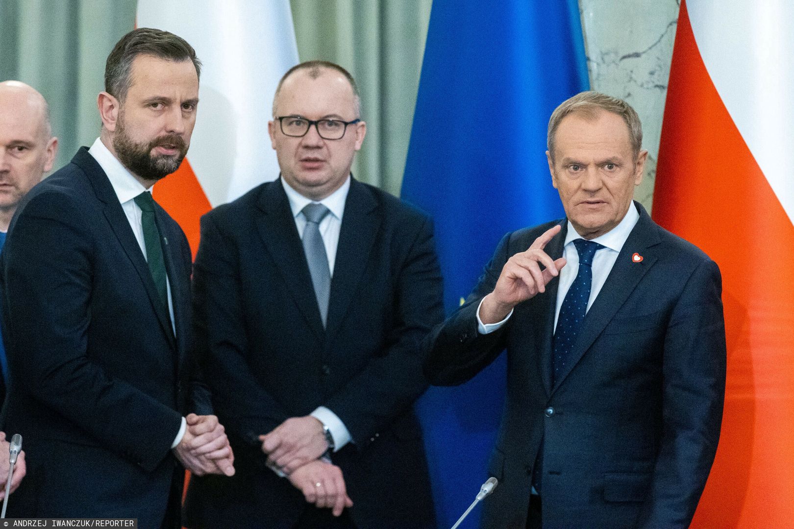 Znamy pierwsze szczegóły ws. komisji. "Tusk chce dogadać się z Dudą"