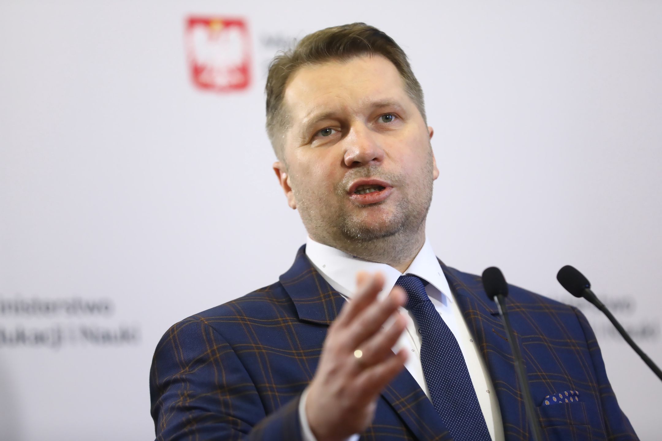 Powrót zdalnego nauczania? Jest stanowisko Czarnka 