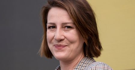 Rzadki widok. Maja Ostaszewska pokazała się W BIKINI! Aktorka wypoczywa na Sycylii (FOTO)