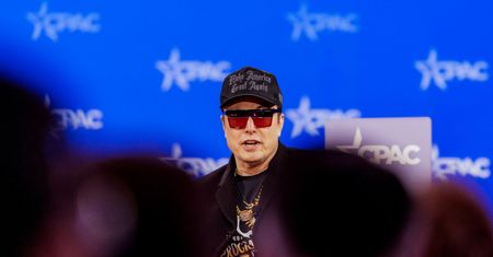 Elon Musk ma coraz większy problem. Tesla nurkuje na giełdzie